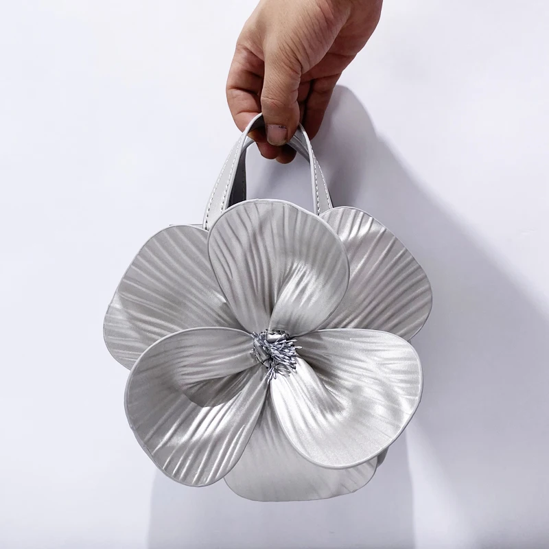 

Appliques Petal Evening Bags For Women Luxury Designer Handbag And Purses 2024 New In PU Flower With Inner Pocket Chain Shoulder