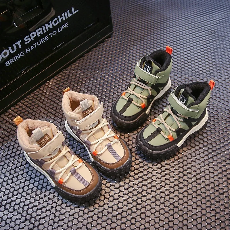 

Children's Warm High Top Thick Soled Sports Snow Boots 2025 Winter Boys' Vintage Versatile Comfortable Plush Cotton Short Boots