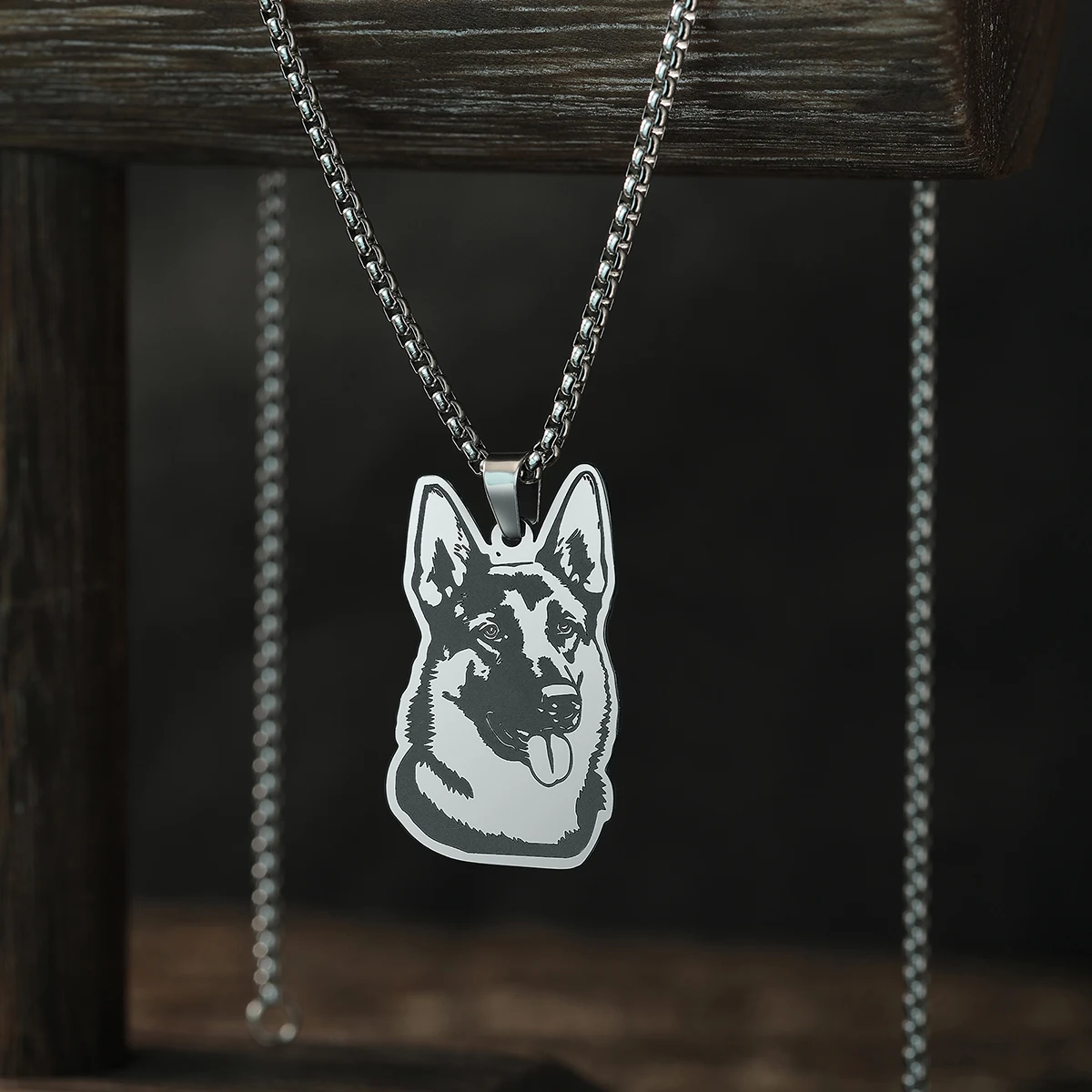 Chandler Stainless Steel Cartoon German Shepherd Necklace Pendant Simple Jewelry Animal Charm Birthday Party Chain Choker