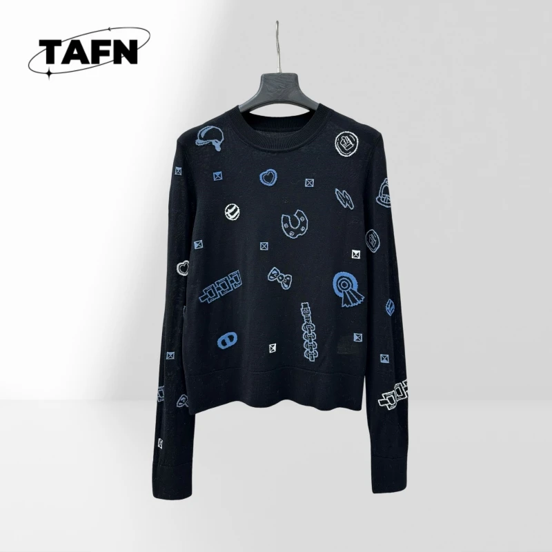 

Trendy Solid Color Knit Sweater for Men, Cozy and Fashionable for Winter Cozy and Fashionable for Winter AI1025