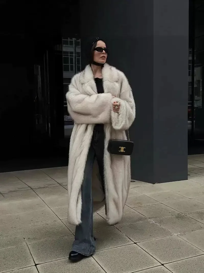 صديقة للبيئة طويلة السيدات معطف الفرو فو الخريف الشتاء جديد Sle محاكاة الشعر الاصطناعي مصممة التلبيب معطف ملابس خارجية