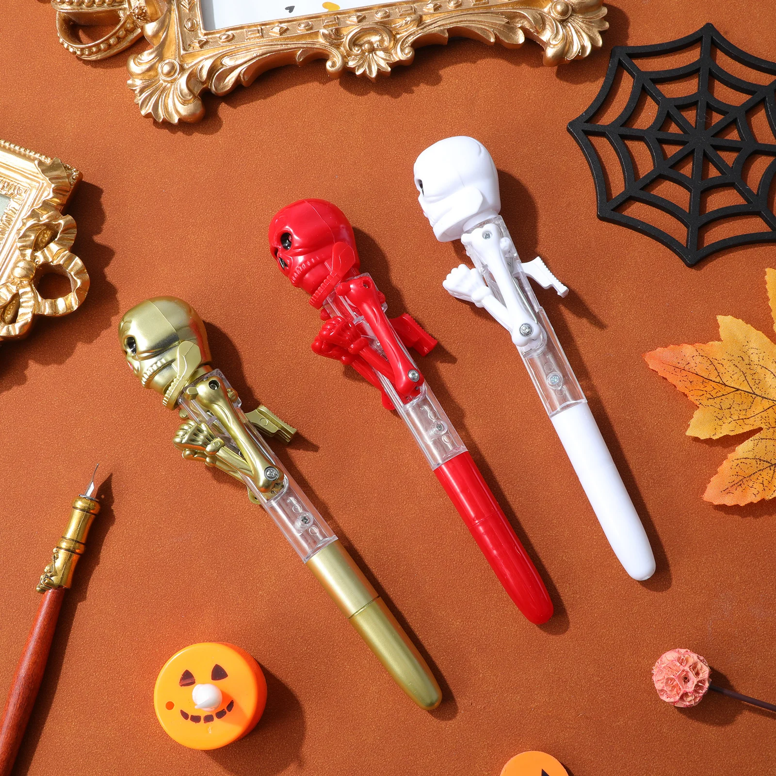 

3Pcs Halloween Pumpkin Skull Ballpoint Pens Glowing Writing Pens for School Party Supplies Writing Pen