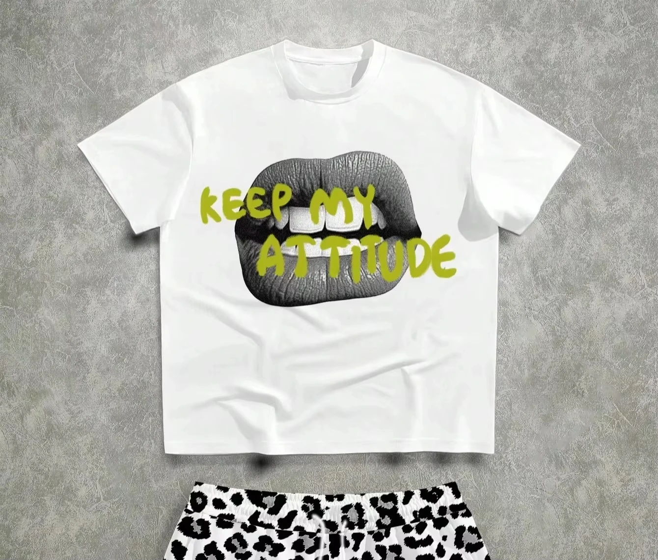 

Limited-time Offer on Maniti EMRG Men's Lip Print Short-sleeved T-shirt with Round Neck Print for Summer 2025 Unisex