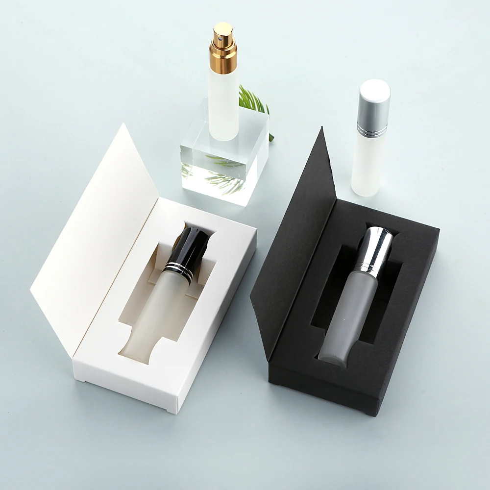 30 SZTUK 10ml wysokiej jakości matowych białych szklanych butelek na perfumy z rozpylaczem, drobna mgiełka, szczelne, wielokrotnego użytku, z wykwintnymi pudełkami