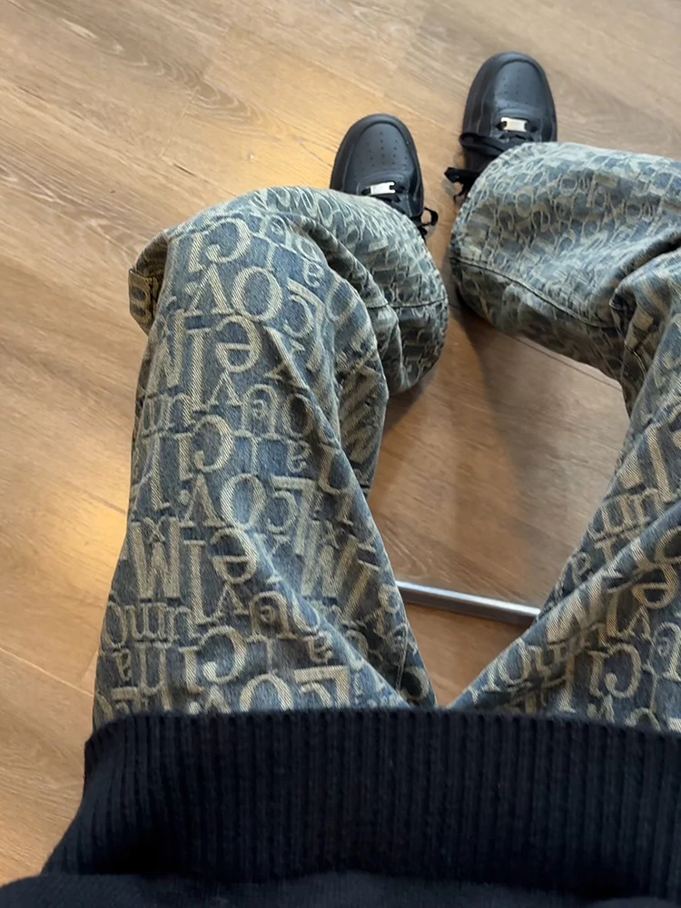 

Мужские джинсы с вышивкой в стиле американской уличной моды, осенне-зимние, с высокой талией, прямые, слегка расклешенные, из хлопка и полиэстера...