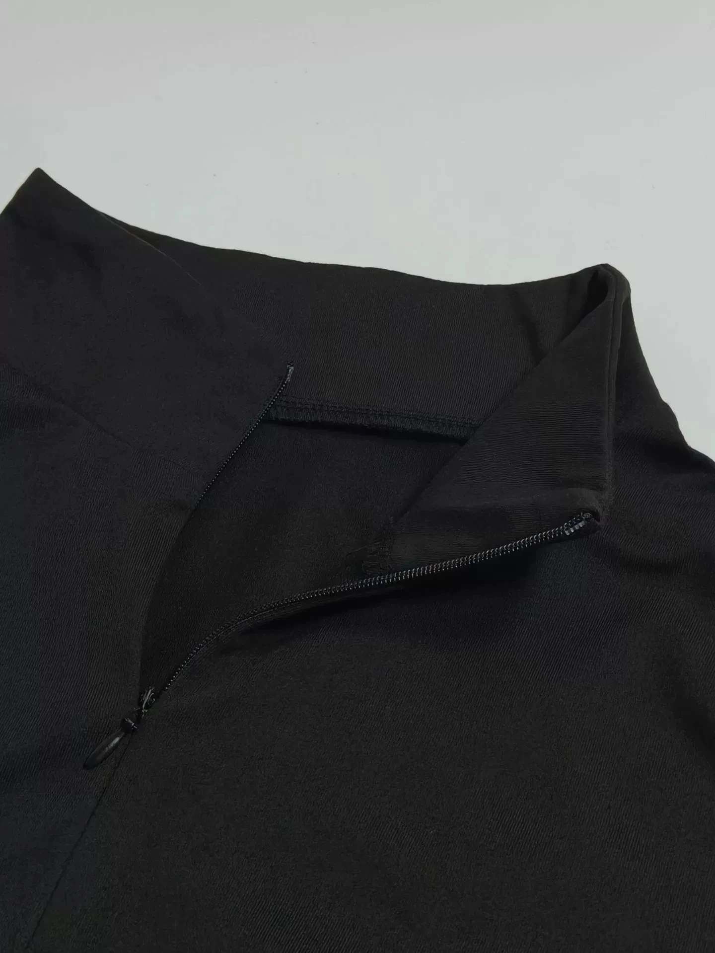 가을/겨울 요가 슈트 탑 지퍼 업 긴 소매 손 보호 겉옷 여성용 베이스 레이어 v 넥 다목적 스포츠웨어