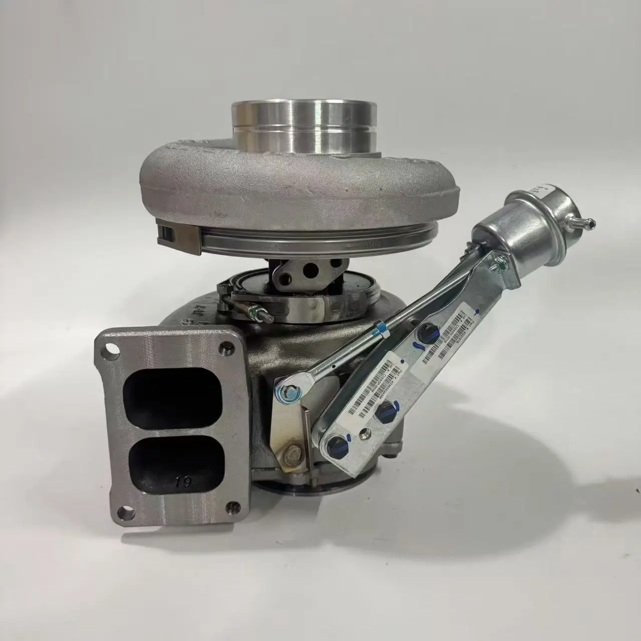 

TAD1350VE Turbocharger HE500WG 6449327 5322480 20993930 HX55W 4044319 3790523 4031182 4031182H 5322469 Turbocharger 5550148