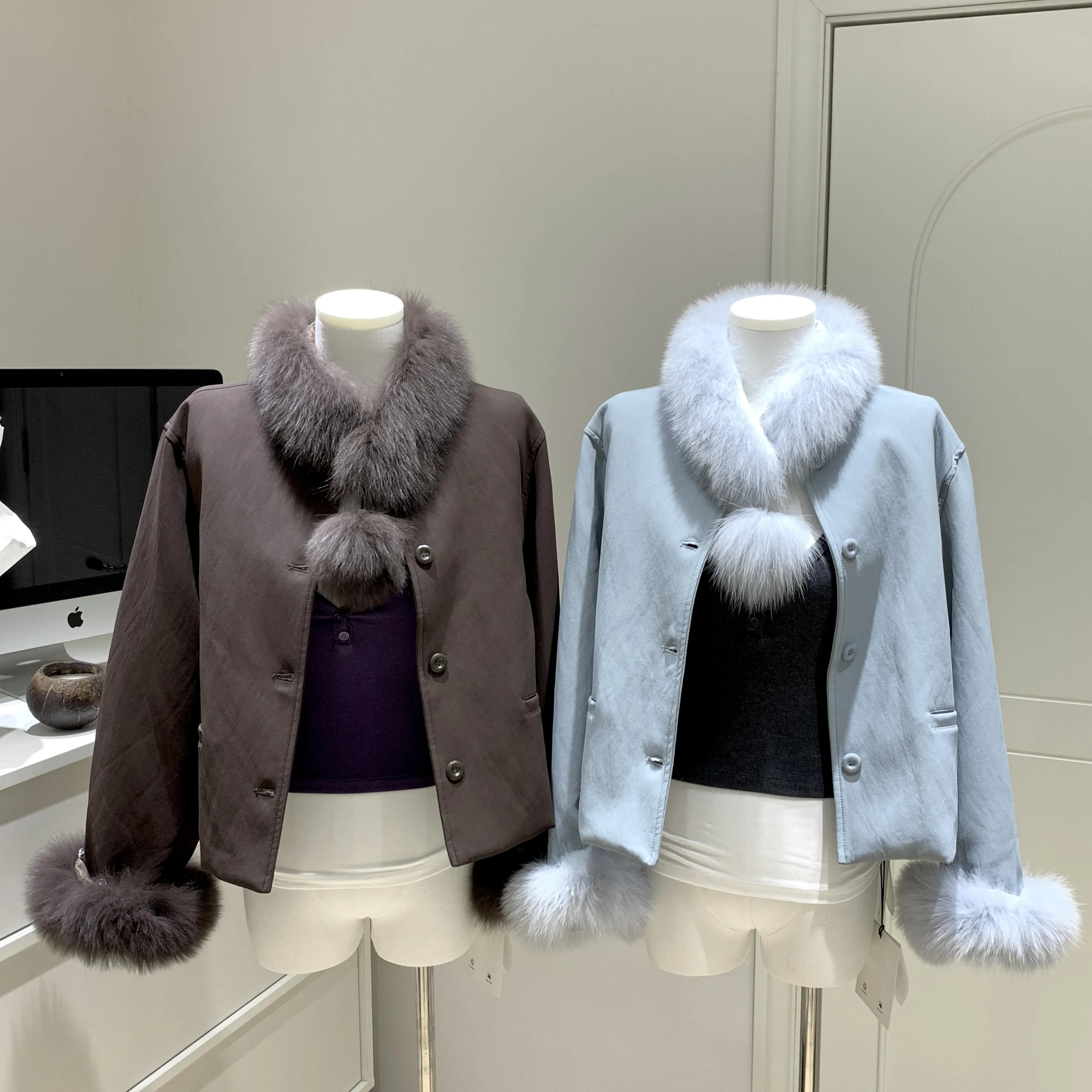 

Женская осенне-зимняя элегантная теплая белая куртка на утином пуху, женская уличная одежда с воротником из лисьего меха, однобортная свободная верхняя одежда на пуху