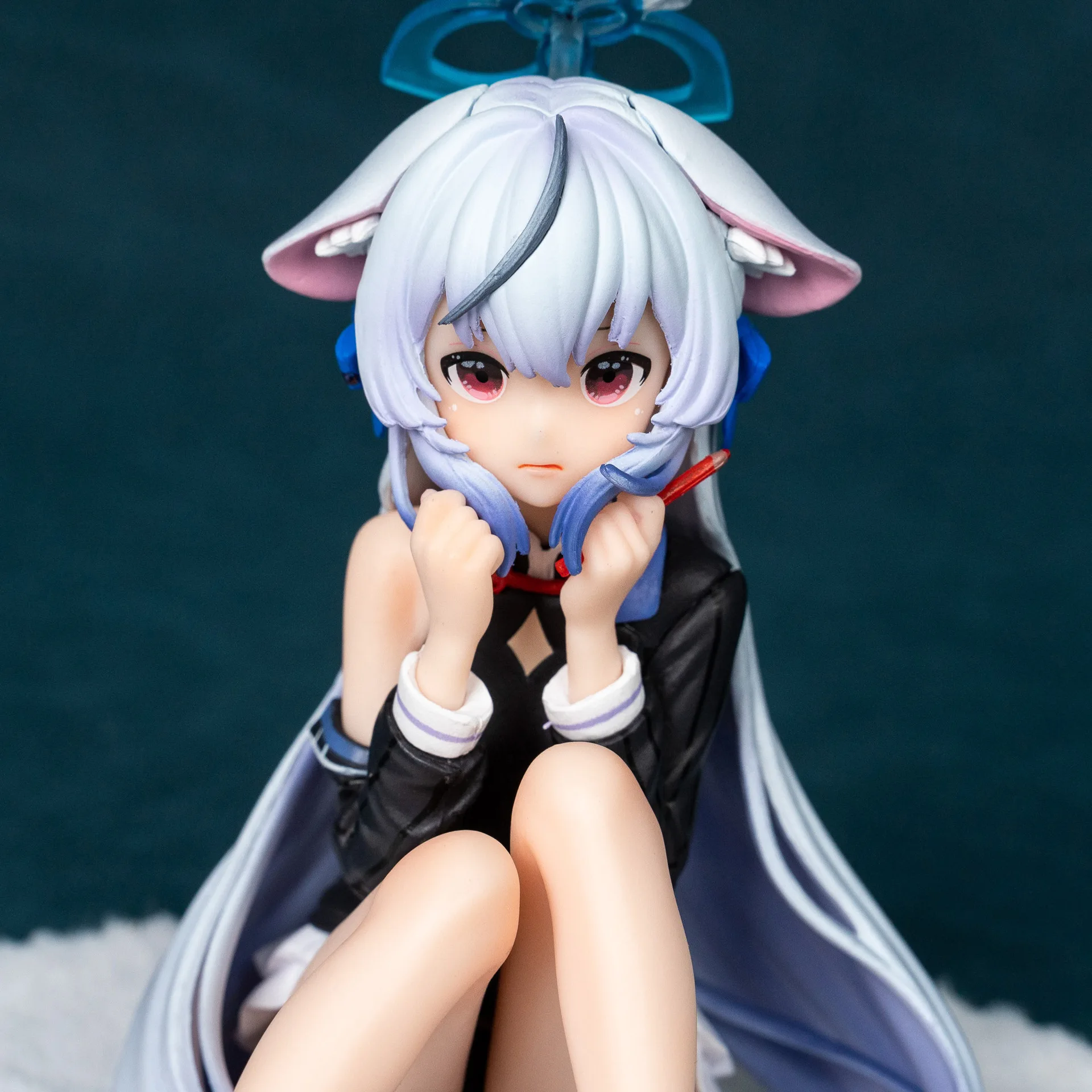 Azur Lane Anime Figure Haruhara Kona Garage Kit Kawaii Beautiful Girl Sitting posture Anime  Haruhara Konae Desktop Ornament