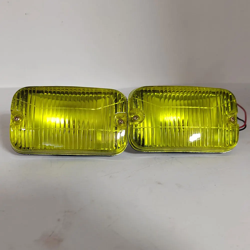 

Пара автомобильных противотуманных фар для Nissan Atlas 261500T000 261500T500 1994 г.