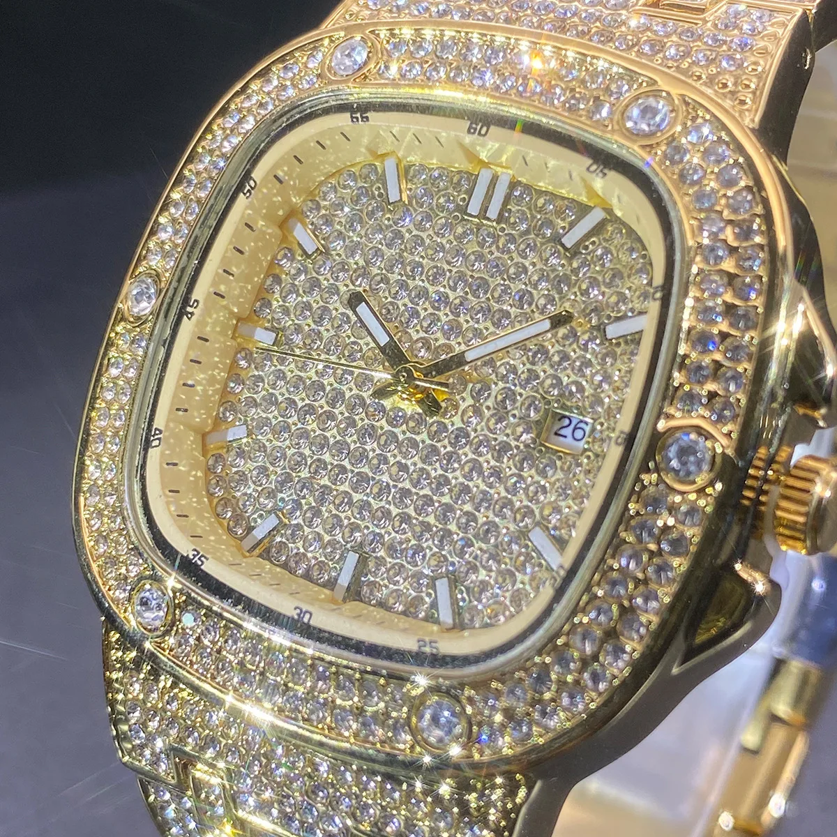Square Wrist Watch for Men Women Shiny Full Stone Couple Quartz Watches Fashion Jewelry Classical Watch Clock Gold Silver Color view 3