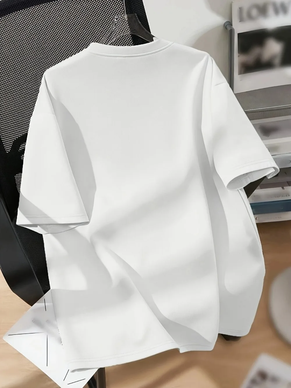 تي شيرت نسائي كاجوال كبير الحجم مع رسومات YAS QUEEN Slay من مزيج القطن الناعم ورقبة دائرية وأكمام قصيرة