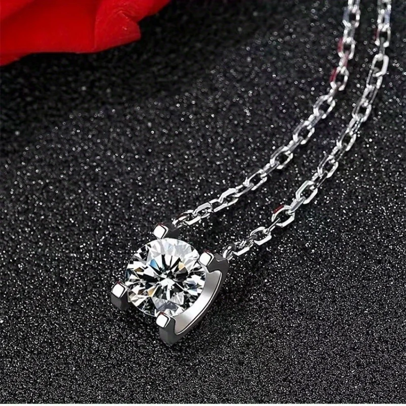 1pc 0.5/1/2/3 Carat 925 Sterling Silver Material, Moissanite Ox Head Pendant Necklace, Cherished for Special Moments/Daily.