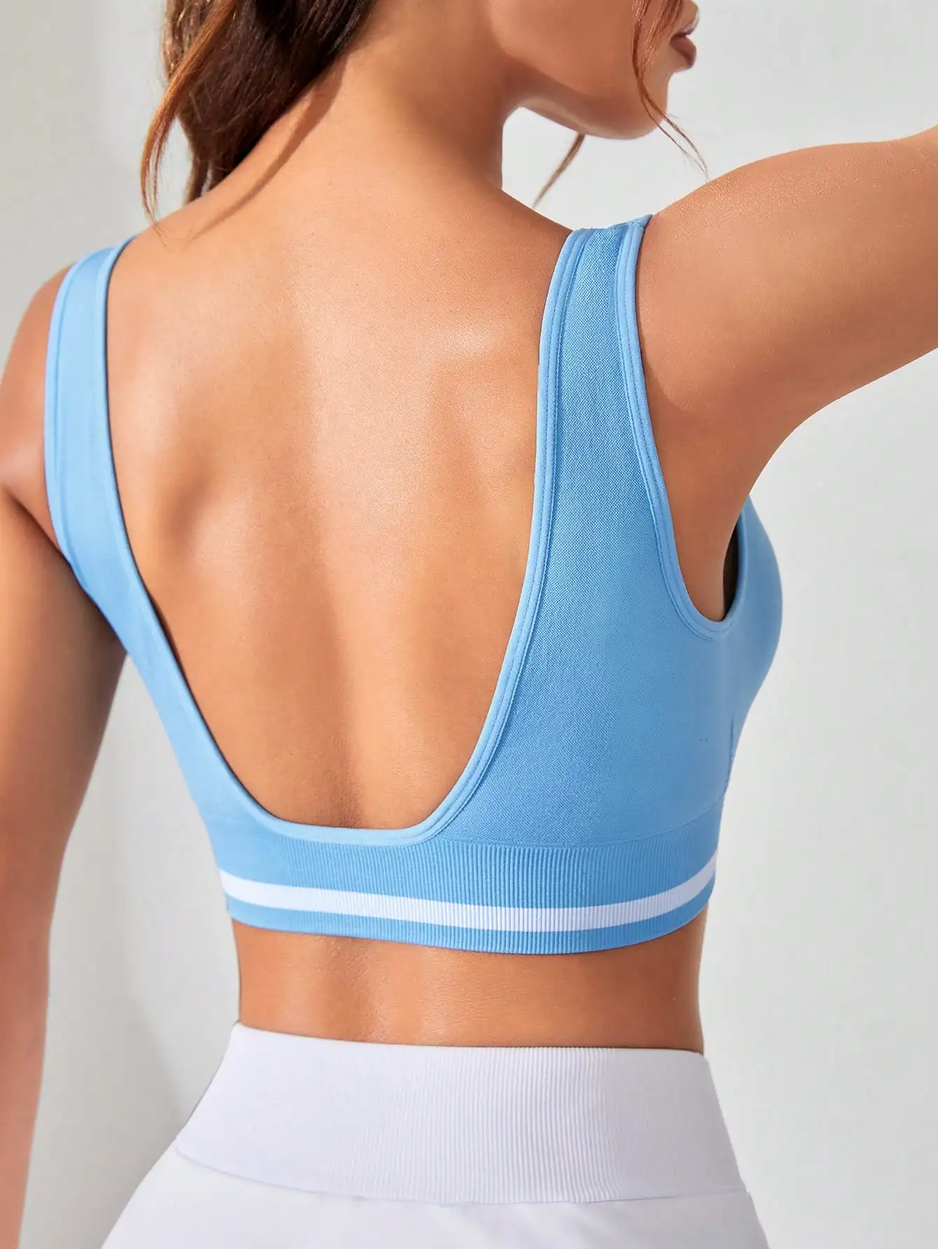 Women's Sports Bra Vela Seamless — Seamless