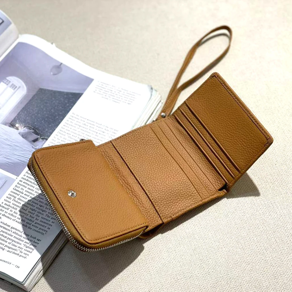 Daily Large Capacity Female Wrist Wallet Personalize Name Real Leather Credit Card Wallet With Lanyard Women Custom Name Purse