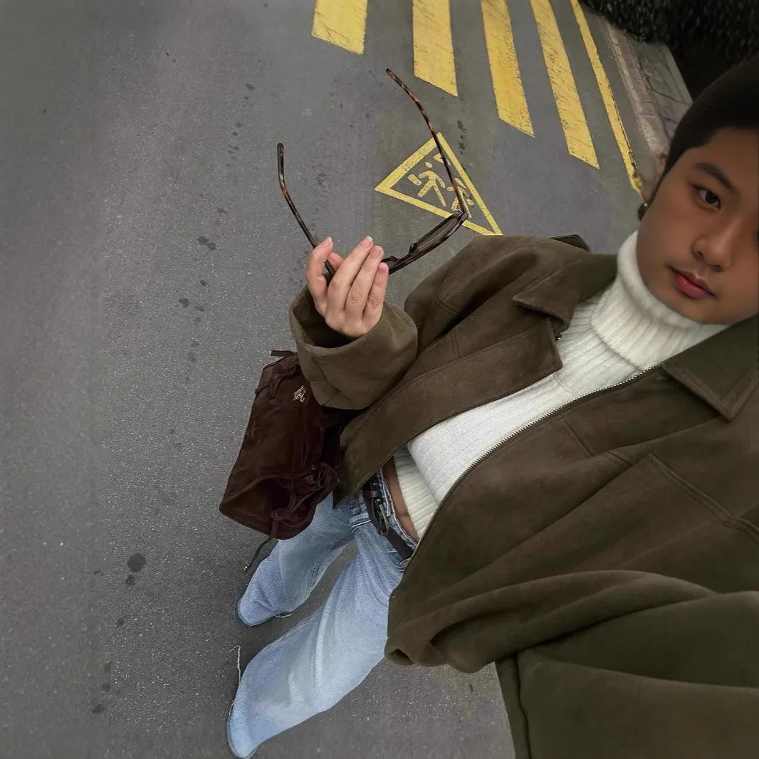 2025 Spring New Loose Short Coat for Women  French Retro Zip Lapel Suede  Elastic Waist Jacket Outerwear