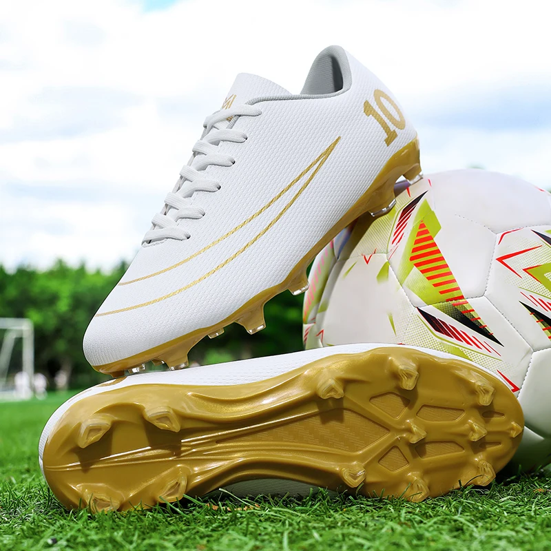 

Men's Professional Football Shoes with Short Studs for Training Anti-Slip Sports Shoes Teenagers TF/FG Long nail Soccer Shoes