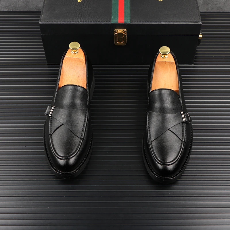 فستان أنيق لحفلات الزفاف للرجا - مراجعة Men Shoes Prada وسعره