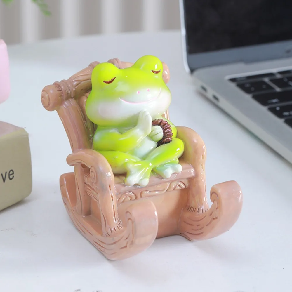 Rocking Chair Frog Creative Phone Holder Support Desk Decor Frog Phone Stand Cute PVC Doll Frog Phone Bracket Desktop Ornaments