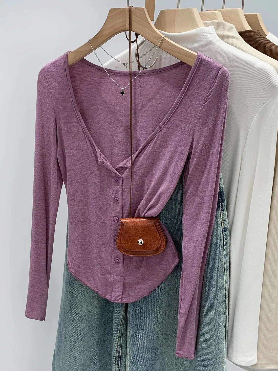 

Stunning Purple Button up Long Sve Women's Base irt Inner Wear T-irt U-Ne Winter New Sle Casual Pure Color Slim Fit