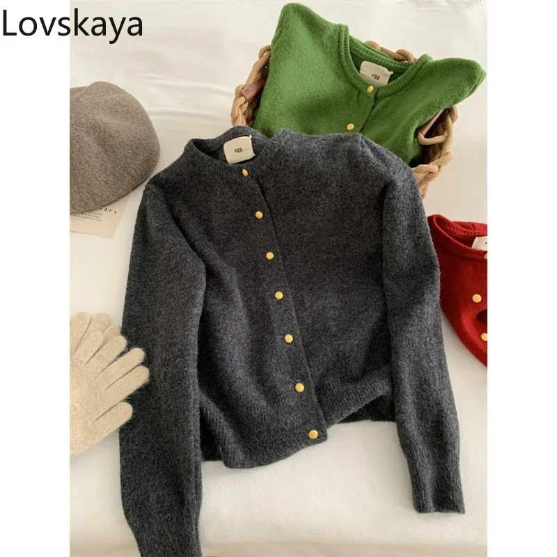 New style base knit sweater with small gold buckle round neck soft glutinous knit sweater for women autumn winter