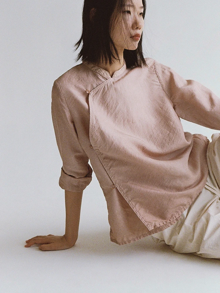 

Женская свободная блузка из натурального шелка с растительным окрашиванием, в традиционном китайском дзен-стиле, с боковыми пуговицами