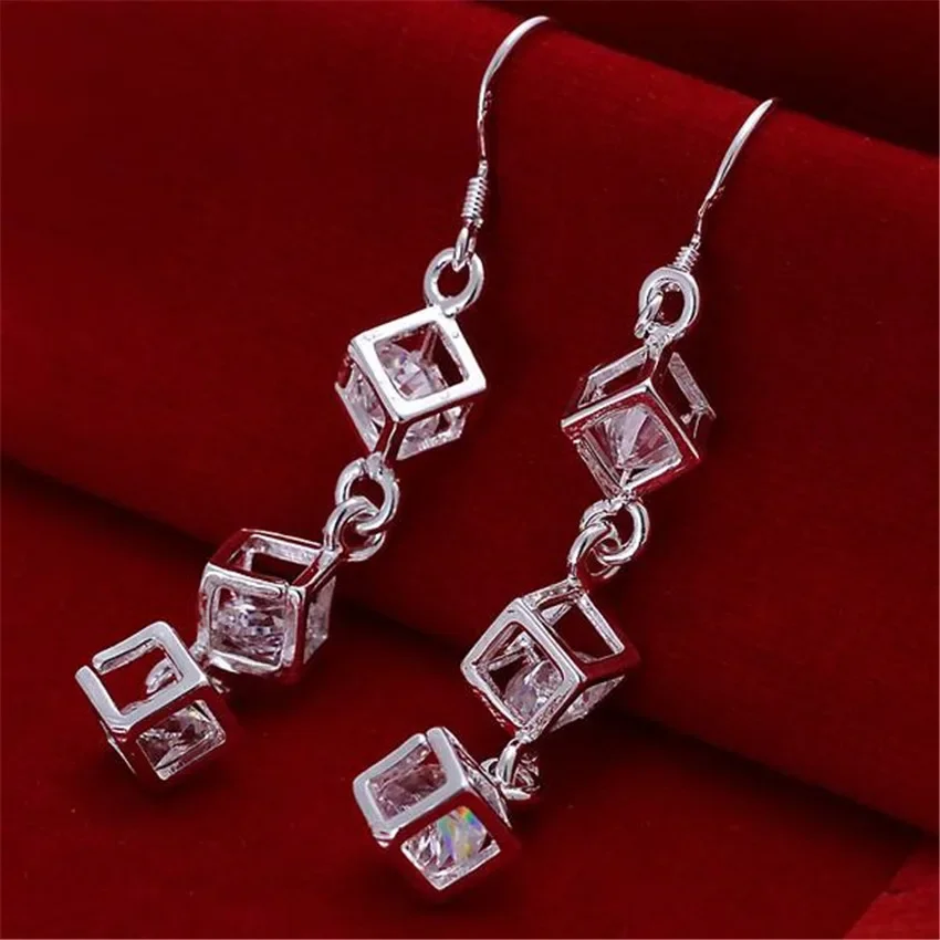 

925 Sterling Silver Fashion Cute White Crystal Stone Women Wedding Cute Nice Lady Earrings Hot Selling Fashion Jewelry