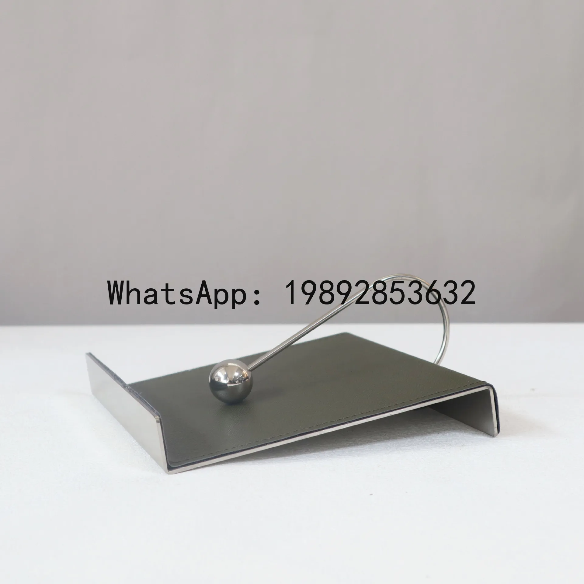 

PYJ Modern Light Luxury Stainless Steel Leather Tissue Holder Paper Press Storage Creative Ornament Desktop Club
