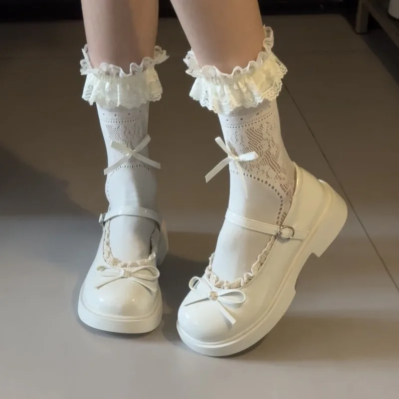 Retro Style Fashion Lace Trim Women's Sneakers Round Toe Soft Soled Loafers 2026 New Bow Lightweight Women Shoes Tênis Feminino