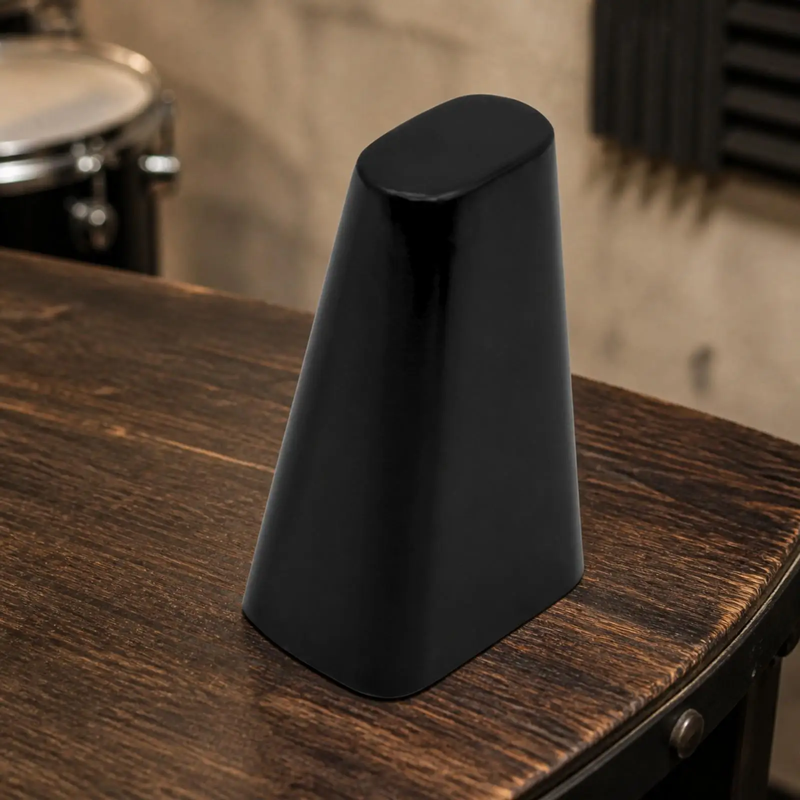 Steel Cowbell Smooth Surface Cowbell with Black Finish Cow Bell Instrument Metal-Toned Percussion Accessory Sturdy for Drummers