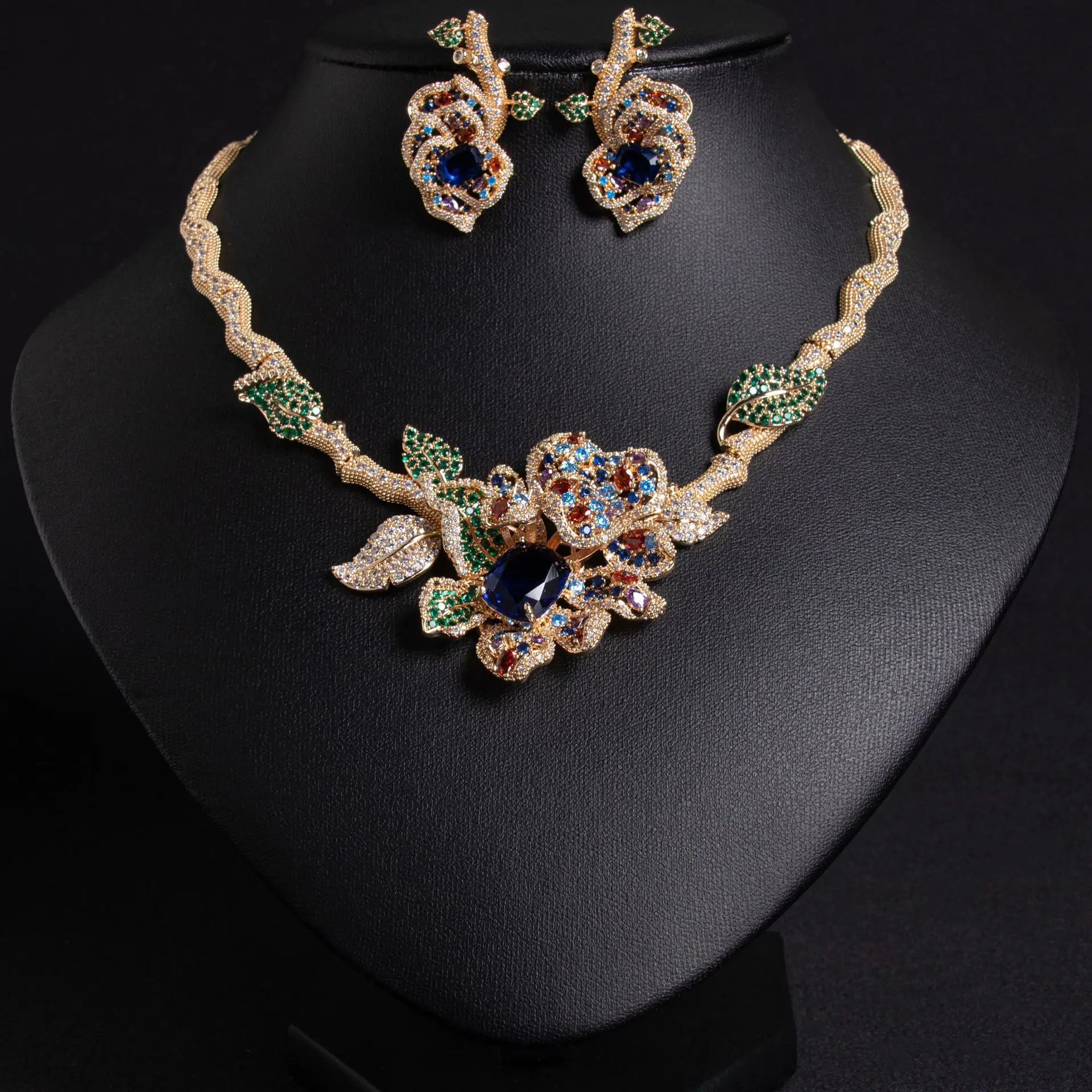 Vintage Floral Jewelry Set Necklace & Earrings 18K Gold Plated Zircon Flower Vine Royal Retro Gift for Women