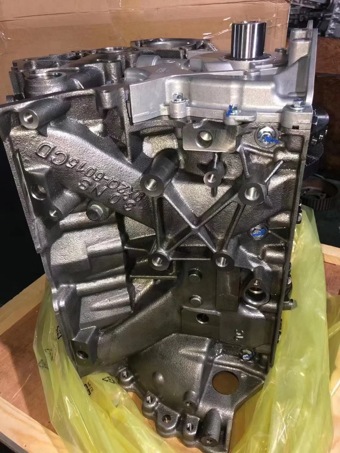 Factory Direct Sales  Lr082722 V6 306dt Short Cylinder Suitable for Land Rover Discovery Range Rover Sport