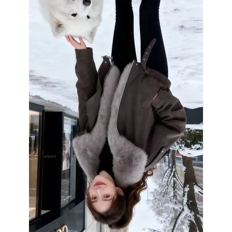 The Stylish Bestseller Pai Overcomes . The Cotton-padded Women's New Winter Design Sense Thickened Large Fur Collar Warm Coat.