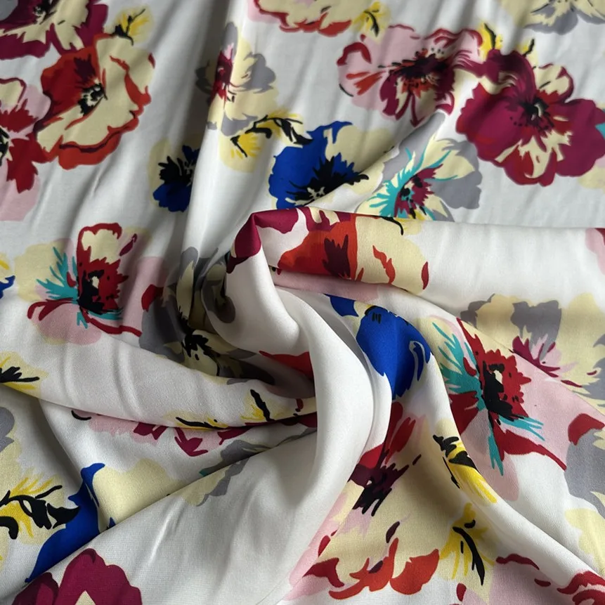

1 meter 95% Mulberry Silk 5% Spandex 18 momme Silk Fabric White Floral Printed 138cm 53" wide by the yard JJ467