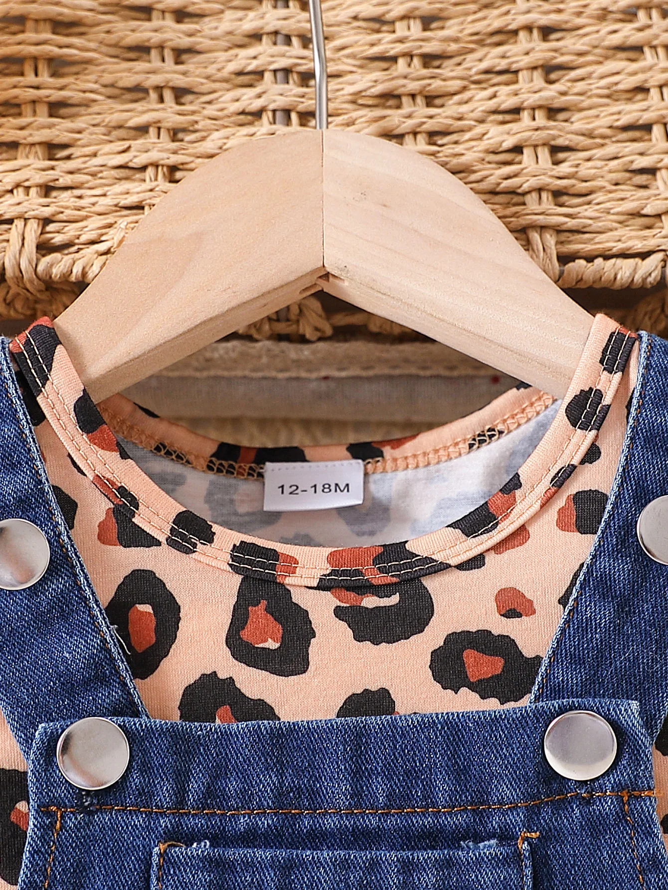 2 Buah Set Atasan Ruffle Macan - Baby Overall Denim ulasan dan harga