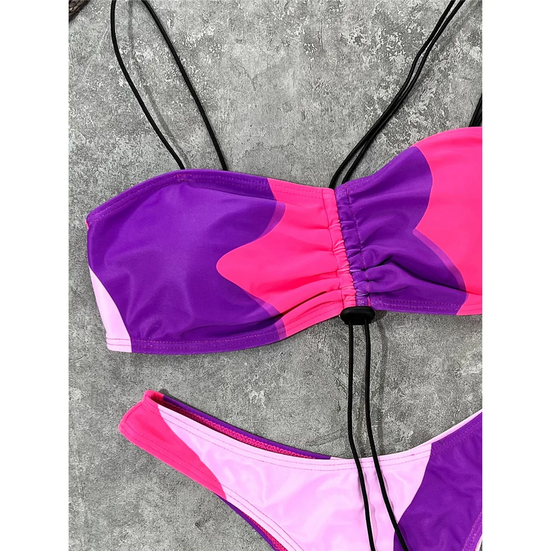 Bunter, geraffter Bikini mit Schnürung, Damen-Badeanzug, zweiteiliges Bikini-Set, hoch geschnittener Badeanzug, Badebekleidung, Modell V3770. – Detail 12