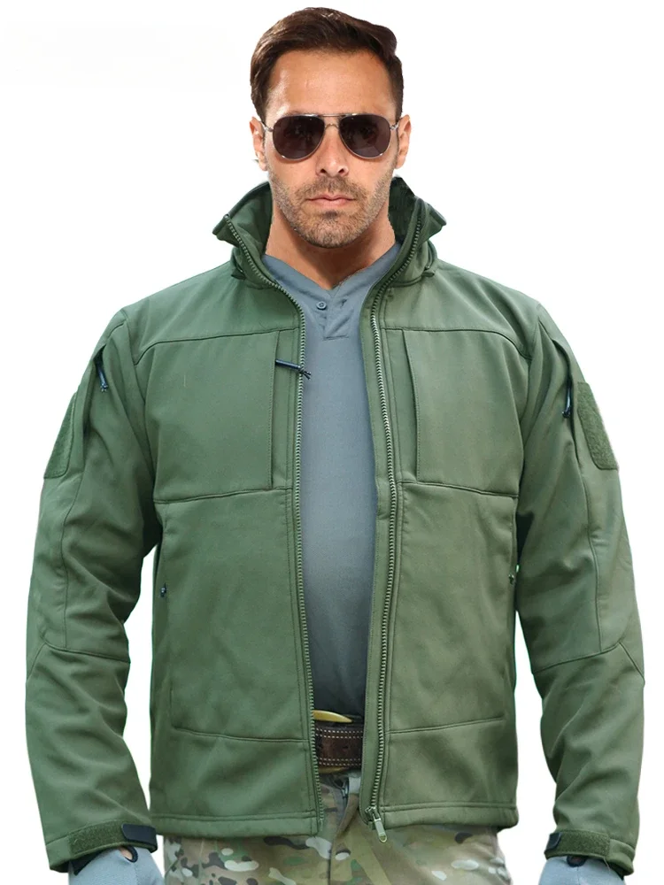 

Men's Winter Outdoor Soft Shell Coat Windproof and Waterproof Military Climbing Hiking Tactical Jacket Warm Plus Fleece Jackets
