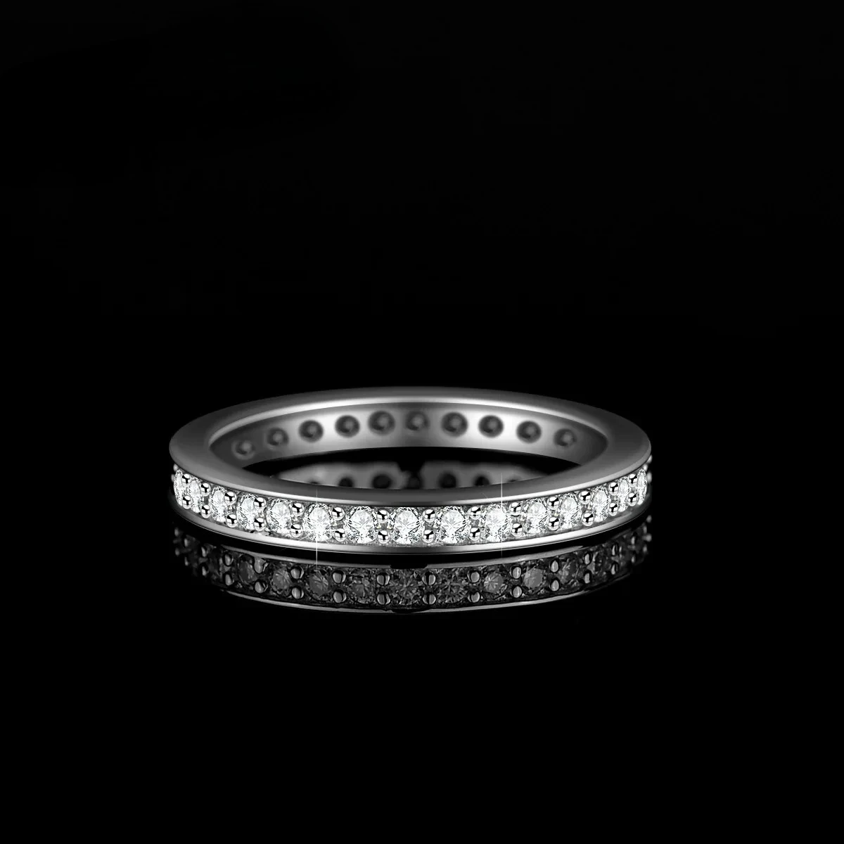 KyanGem Platinum PT950 Moissanite Ring for Women - Full-Circle Geometric Band with Tail Design Anniversary Gift