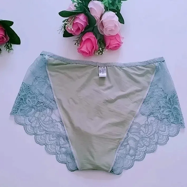 Męskie miętowe stringi koronkowe na żywo pokaz taniec DJ klub prywatna impreza FKK grupa LGBT Harajuku