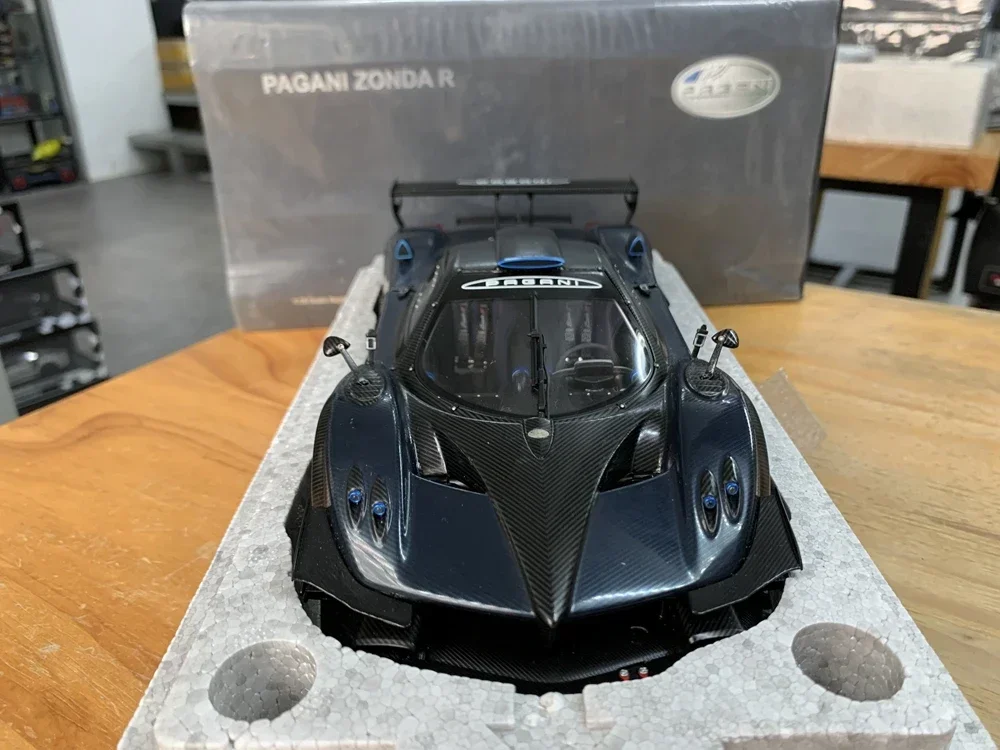 Autoart 1:18 Zonda R Blue Simulation Limited Edition All Open Alloy Metal Static Car Model Toy Gift