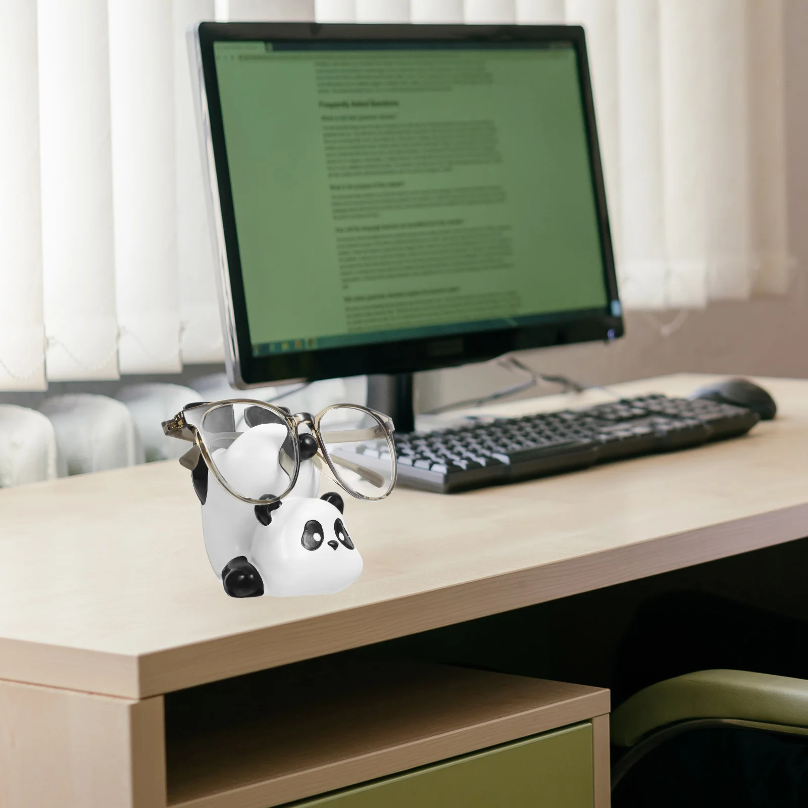 

Stylish Panda Eyeglass Holder Resin Glasses Stand Animal Decorative Display For Desk Home Office Eyewear Organization