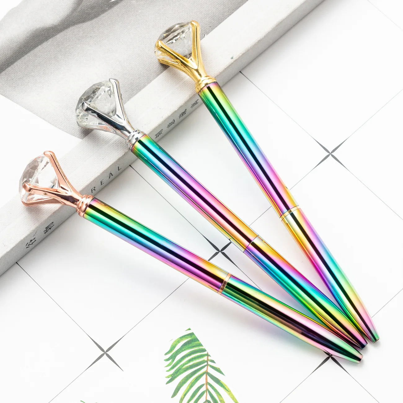 Ballpoint Rainbow Big Diamond Fancy Pens For Women Rhinestones Crystal Metal Black Ink Ball Point Pens Girly Pen Writing Gift