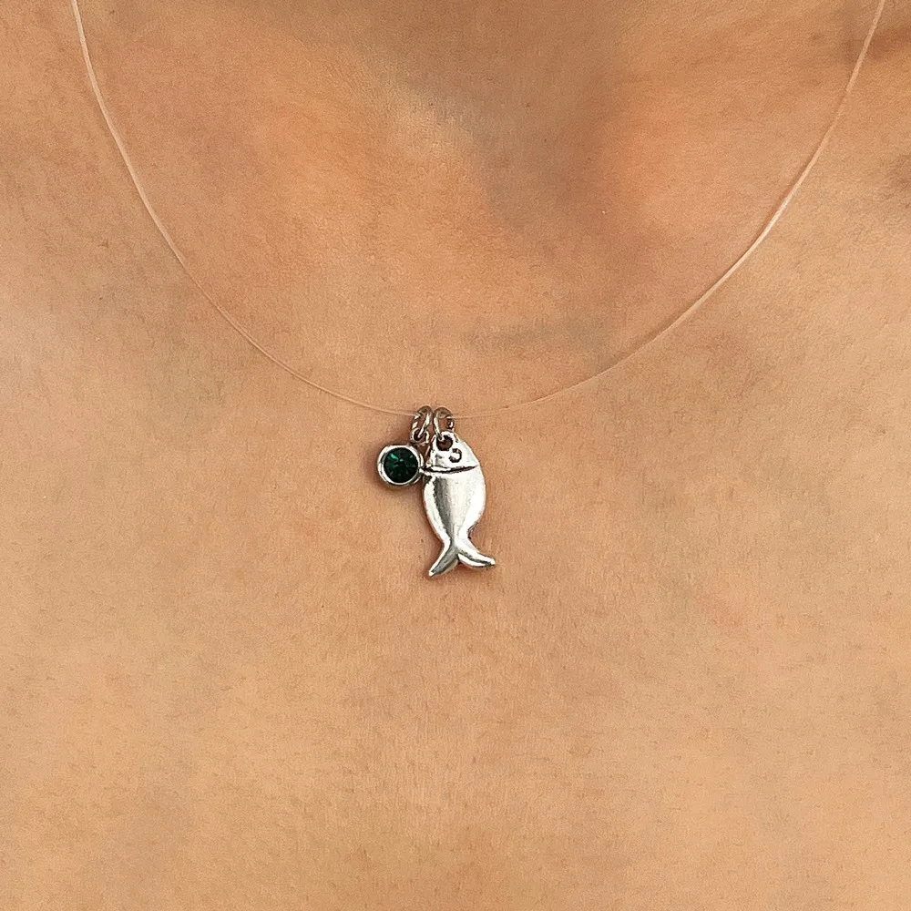 Minimalist Tiny Green Zircon Silver Color Fish Pendant Invisible Transparent Fish Line Necklace for Women Clavicle Chain Jewelry