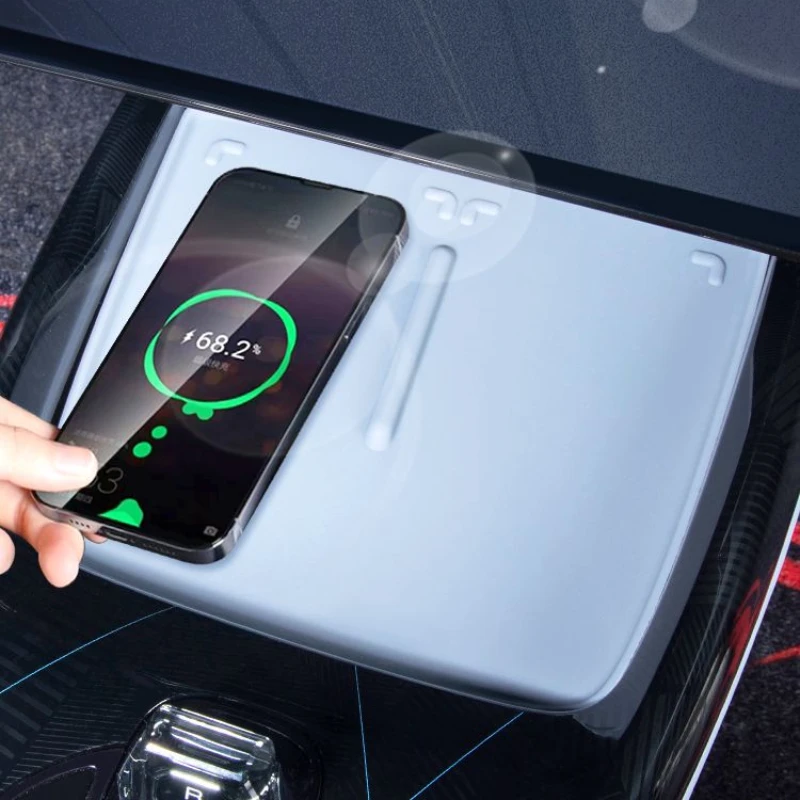 Für BYD SEAL EV 2022 2023 ATTO 4 Auto-Innenausstattungszubehör, kabelloser Ladeschutz, schmutzabweisender Patch, 1 Stück – Detail 4