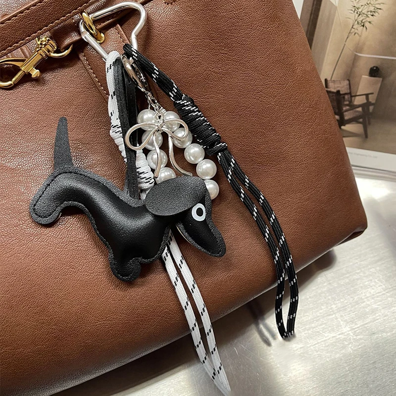 Dachshund Keychain Leather Bag Strap Design Ins Personalized Car Keychain Bag Pendant Miu Purse Sac A Main Femme Handbag Strap