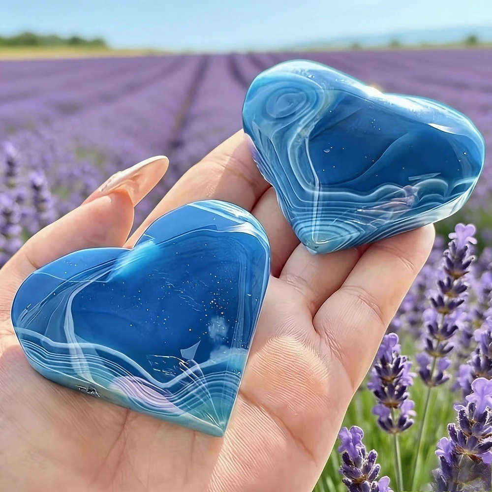 Artificial Dyeing Blue Agate Heart Crystal Ideal for Home Office and Garden Decorations Polished Heart Palm Stone