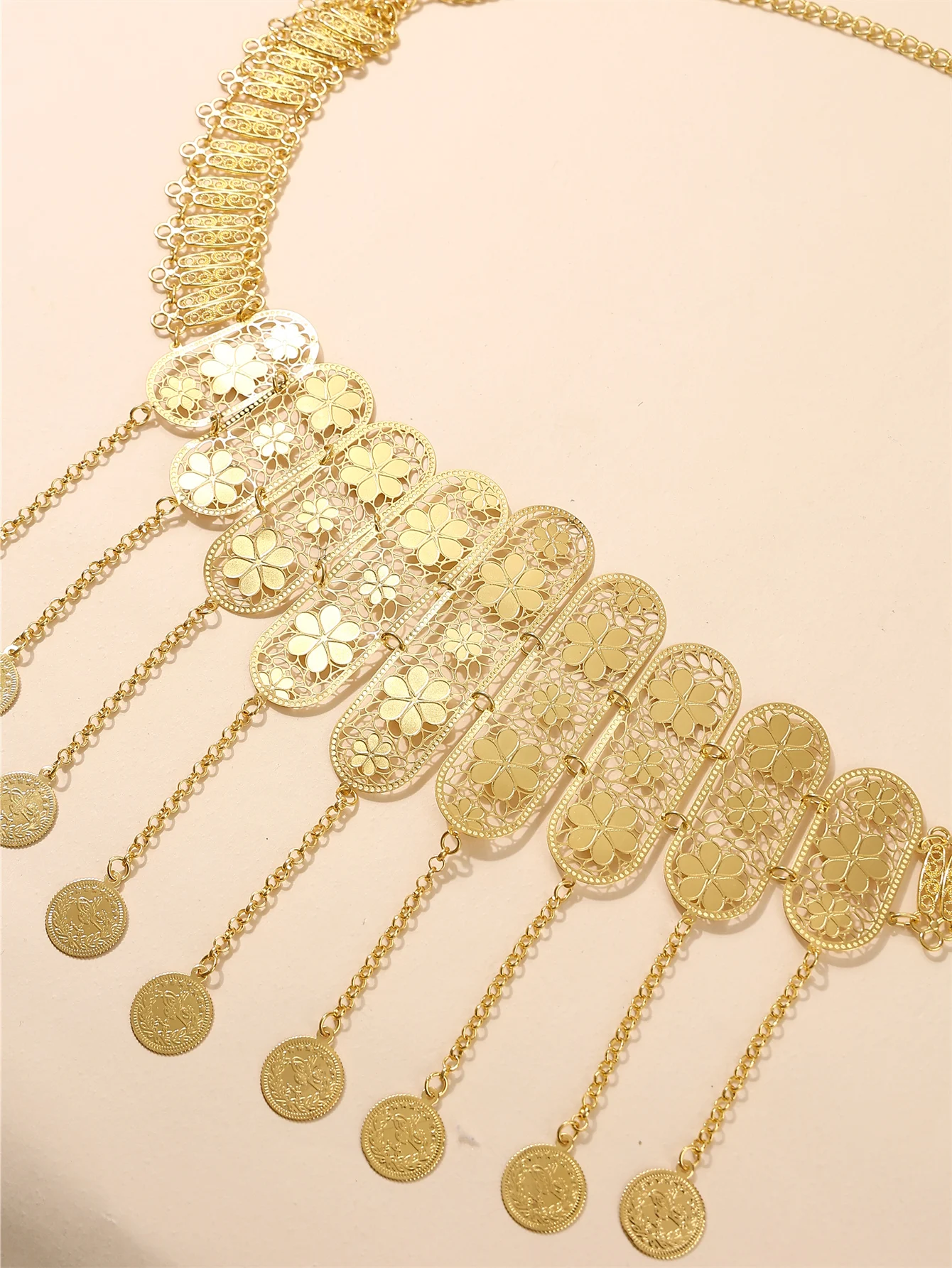 جوفاء منحوتة نمط المرأة رداء الخصر سلسلة فاخرة خمر نمط لمهرجان حفل زفاف الزفاف #6