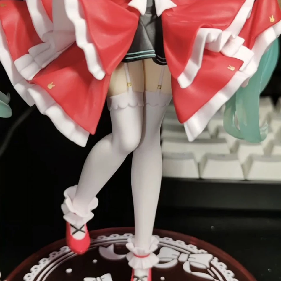 Hatsune Miku Lolita รูปแฟชั่นอะนิเมะ Miku Collection Action Figurine Kawaii น่ารักรุ่นเดสก์ท็อปเครื่องประดับของเล่น