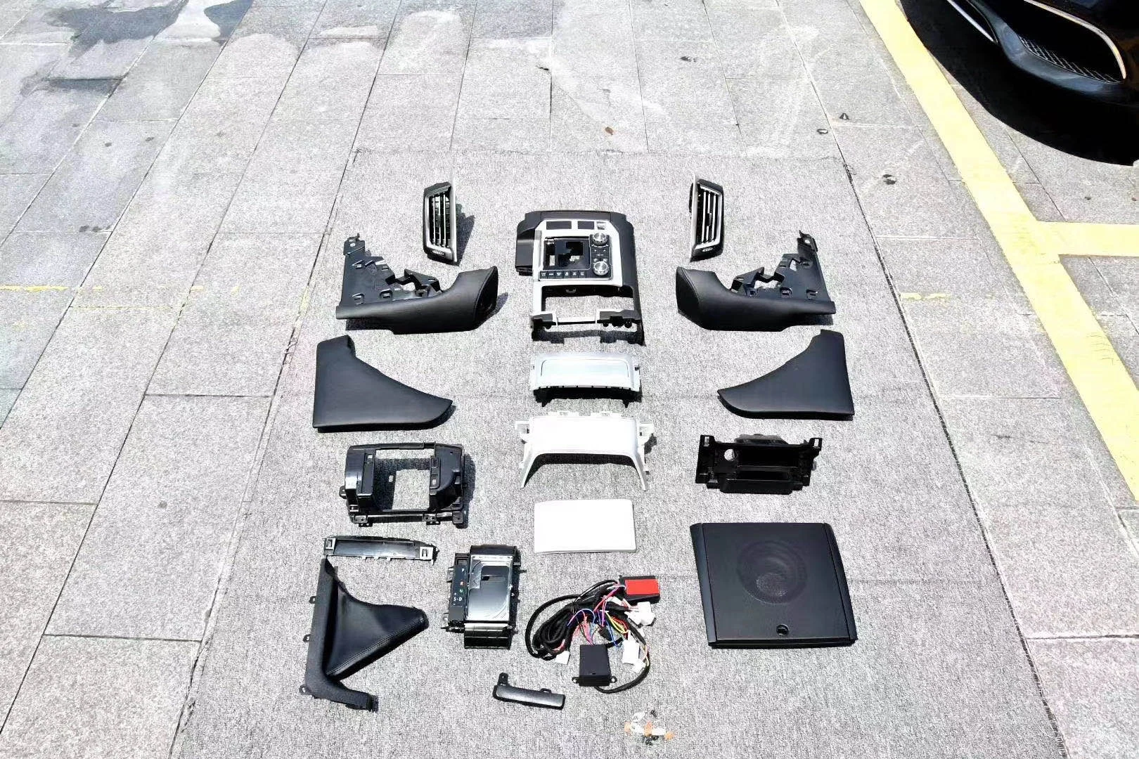 MAICTOP Autoteile Auto Innendekoration Autozubehör Innendekorationsset für Land Cruiser FJ200 LC200