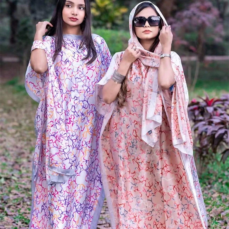 New Malaysia offers a variety of fashionable loose fitting robes for Muslim women, as well as Pakistani Arabian dresses